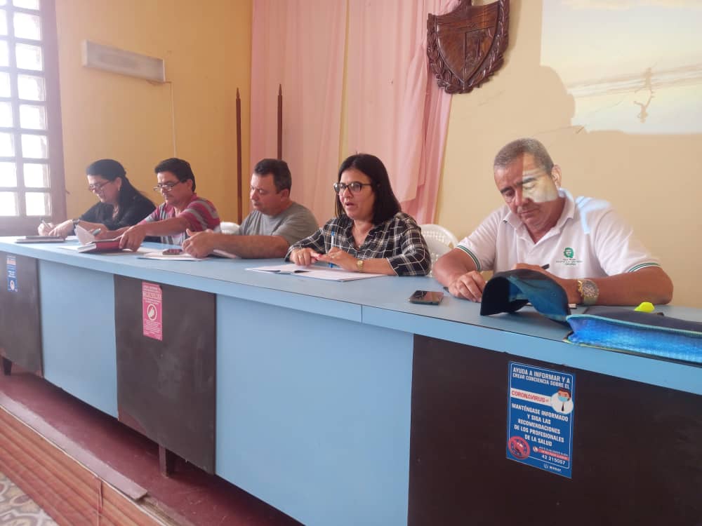 Atención y seguimiento a los planteamientos del pueblo en Sagua La Grande