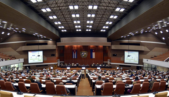 Un nuevo Parlamento en Cuba: los grandes desafíos de empujar un país 