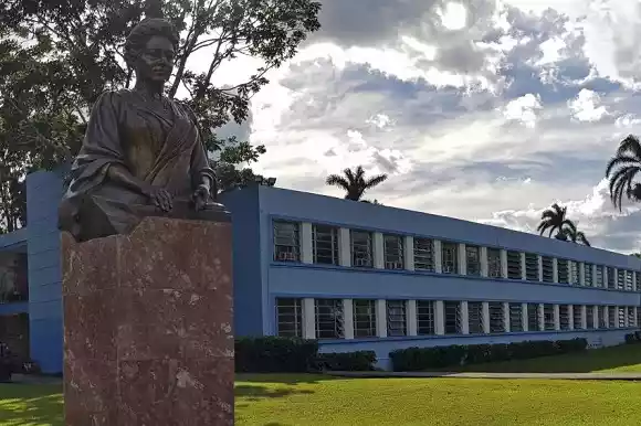 UCLV, segunda institución del país con más Premios de la Academia de Ciencias de Cuba