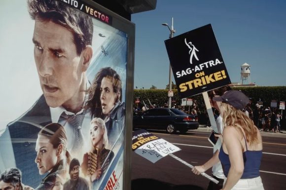 Concluye huelga de actores y guionistas de Hollywood por mejoras salariales y mayores protecciones