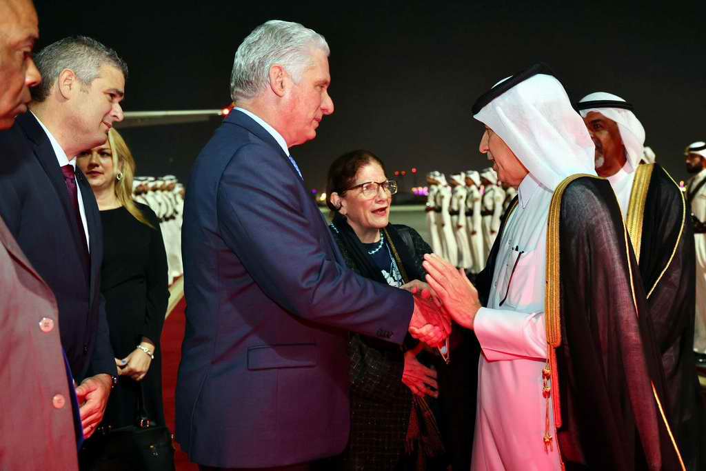 Arribó Díaz-Canel al Estado de Qatar