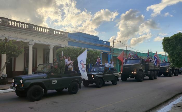 Los rebeldes de este siglo continúan su marcha triunfal por Cuba