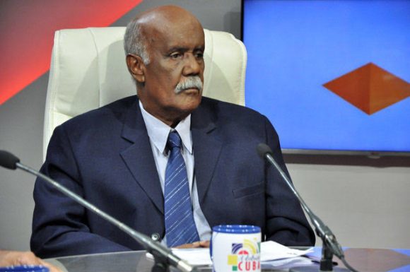 Fabio Fernández Kessell, psicólogo, asesor y directivo del Instituto de Información y Comunicación Social, Premio Pequeña Pantalla de la Televisión.