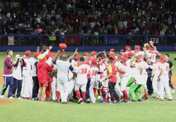 Matanzas gana la Liga Élite y se corona por vez primera en el Victoria de Girón