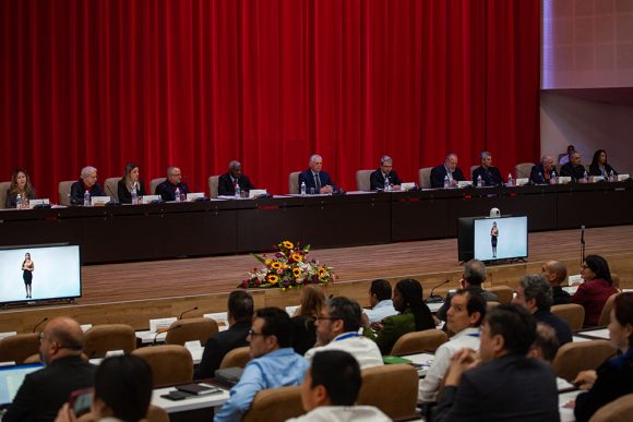 Asiste Díaz-Canel a la apertura de Universidad 2024 