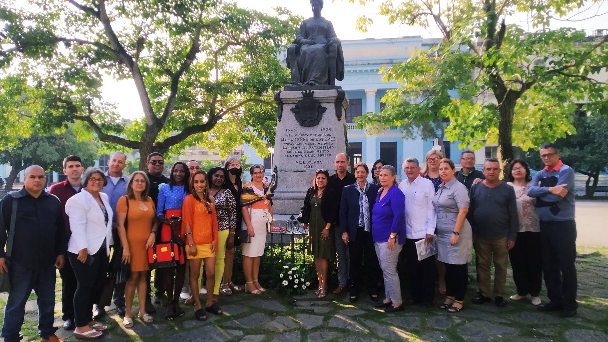 Intercambian directores de la Red Nacional de Archivos Históricos en Villa Clara