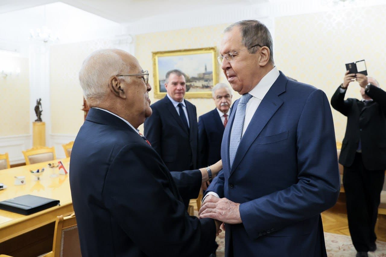 Sostiene Ricardo Cabrisas encuentro con canciller ruso Serguei Lavrov