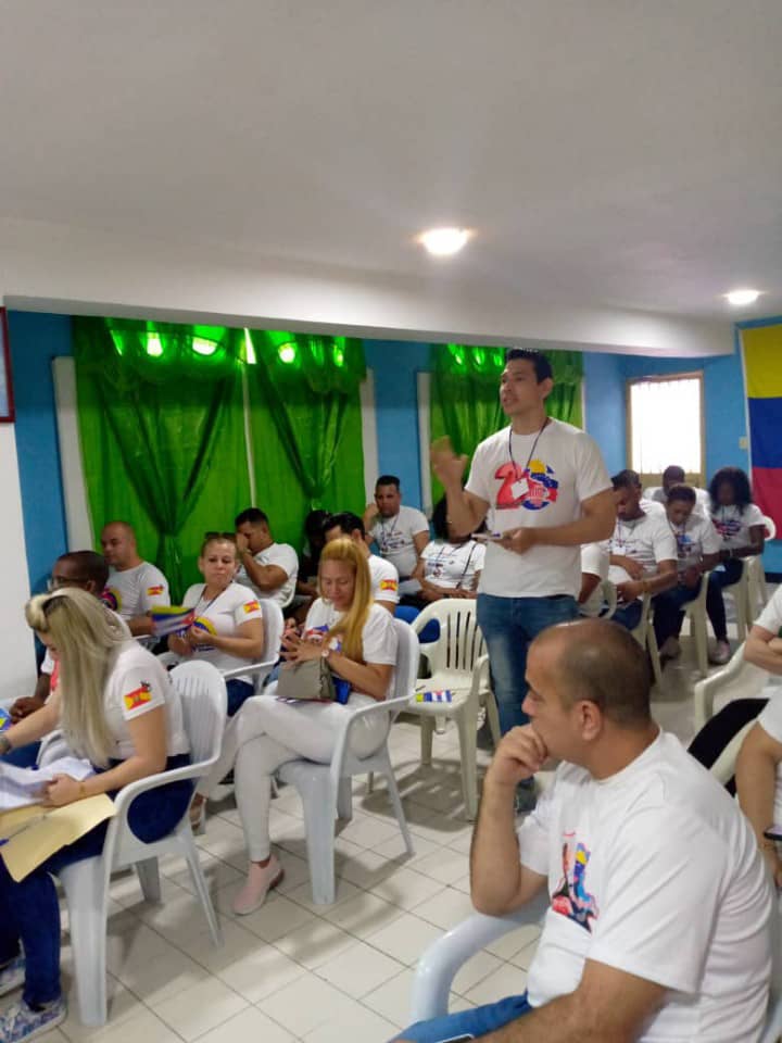 Jóvenes colaboradores cubanos en Venezuela festejan advenimiento del aniversario 62 de la UJC (+Audio)