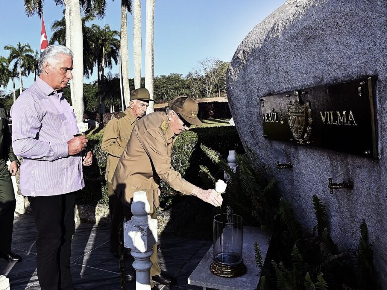 En el Segundo Frente: regreso de cuarenta guerrilleros con su ejemplo vigilante