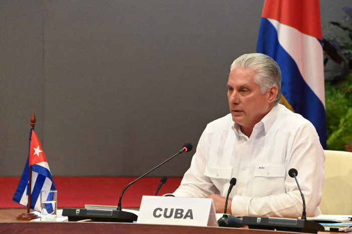 Presidente de Cuba expresa apoyo a México en cumbre de la Celac 