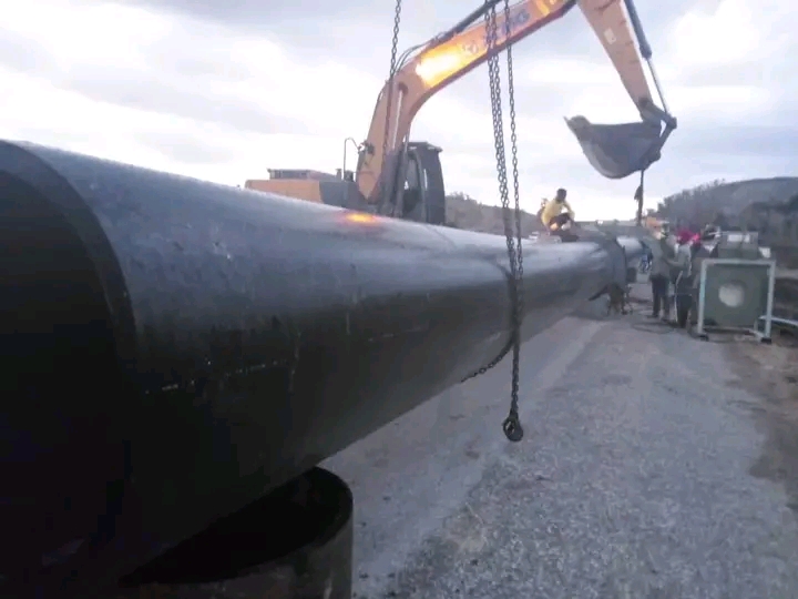 Continúan trabajos para restablecer abasto de agua a Santa Clara