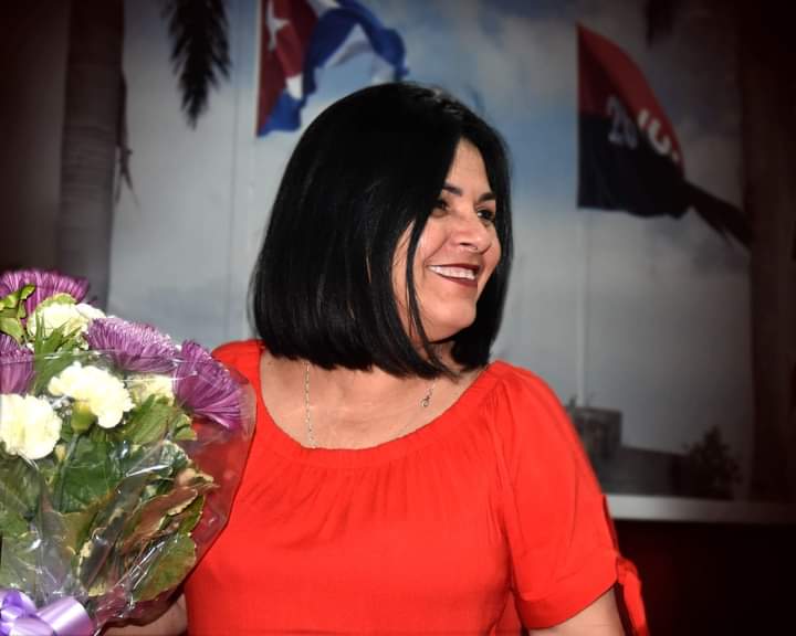 Milaxy Yanet: servir, trabajar y esforzarnos (+Audio) - CMHW