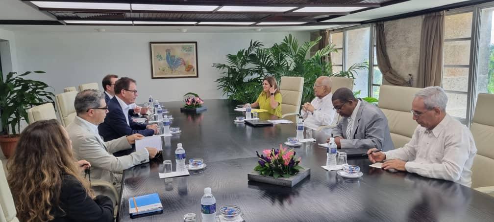 Vice primer ministro de Cuba recibe a titular de la Onudi 