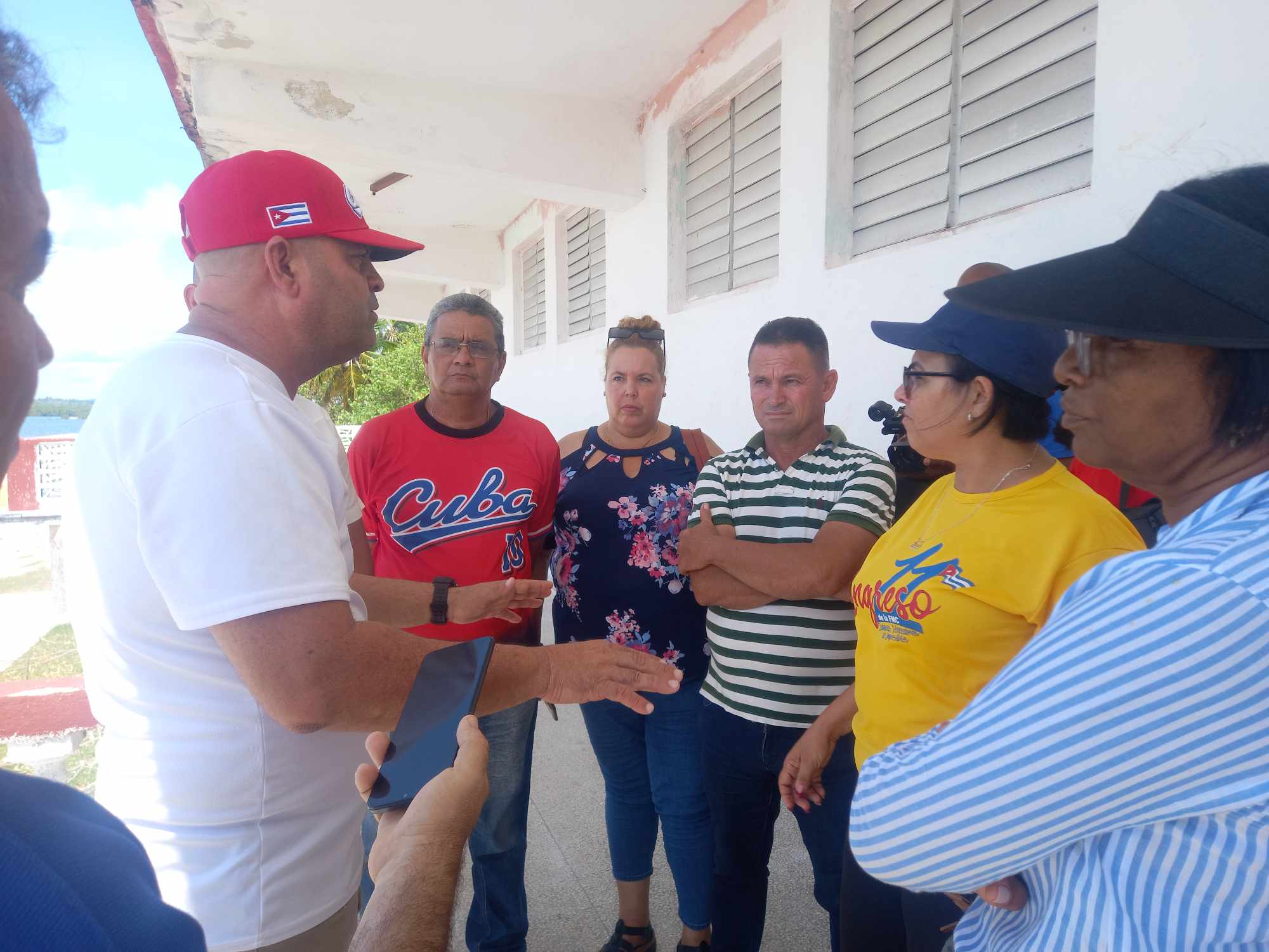 Chequean preparativos para el verano en Caibarién