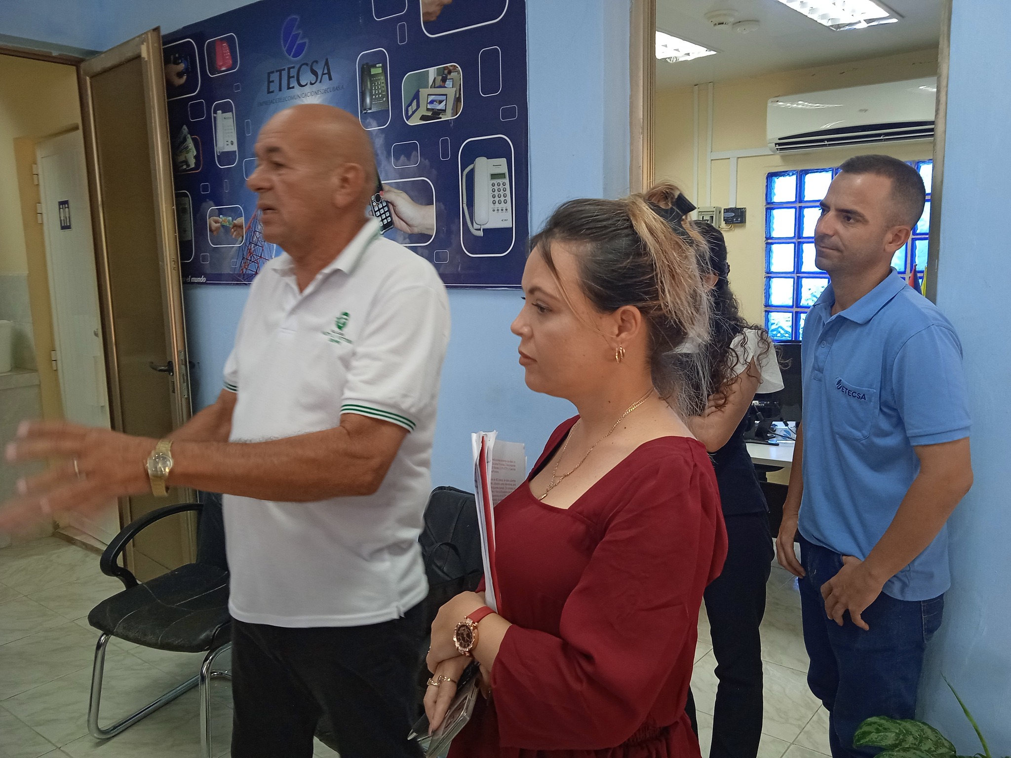corralillo Visita parlamentaria en Corralillo: intercambio sobre los servicios a la población