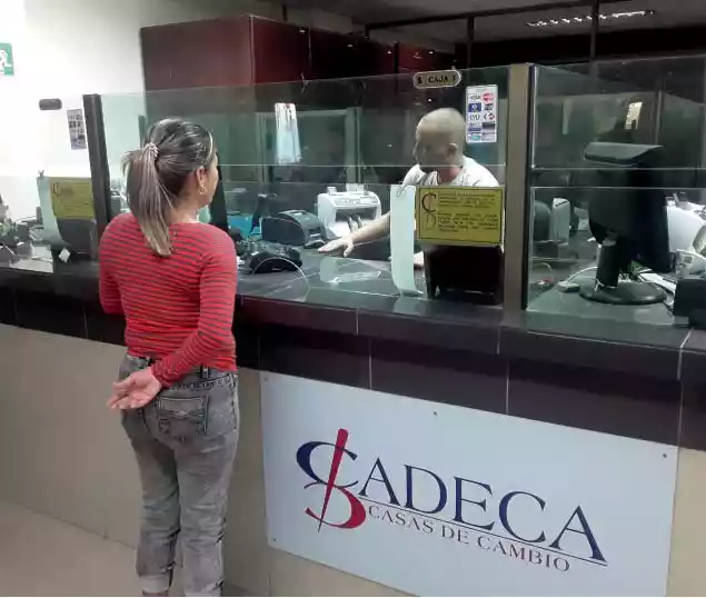 Arriba Cadeca a su aniversario 30
