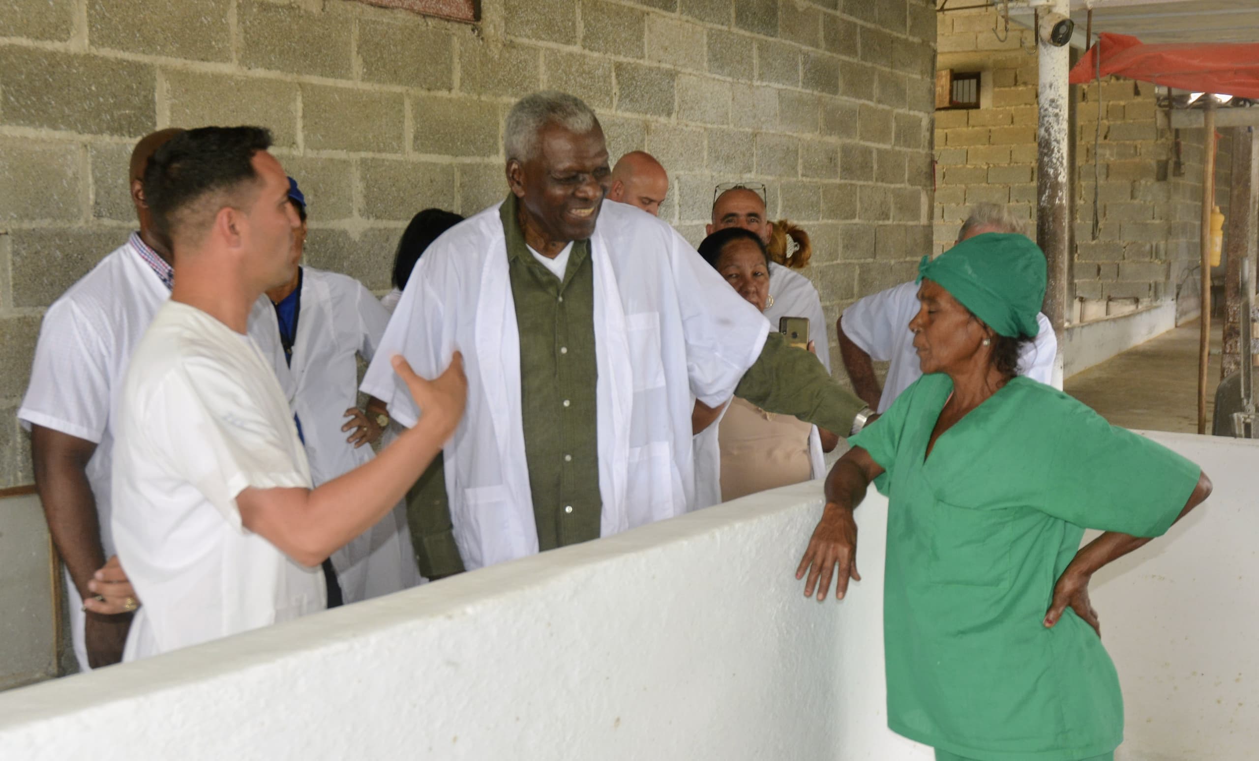 Encabeza Esteban Lazo visita parlamentaria a Villa Clara
