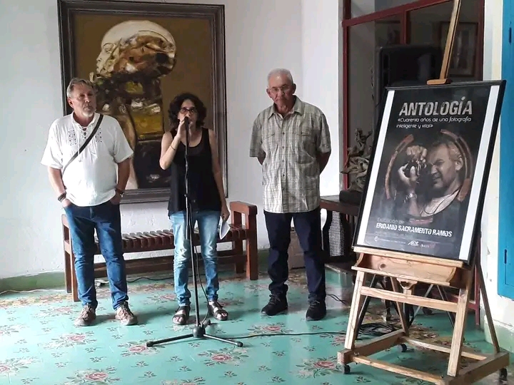 Cuarenta años de una fotografía inteligente y vital (+Fotos)