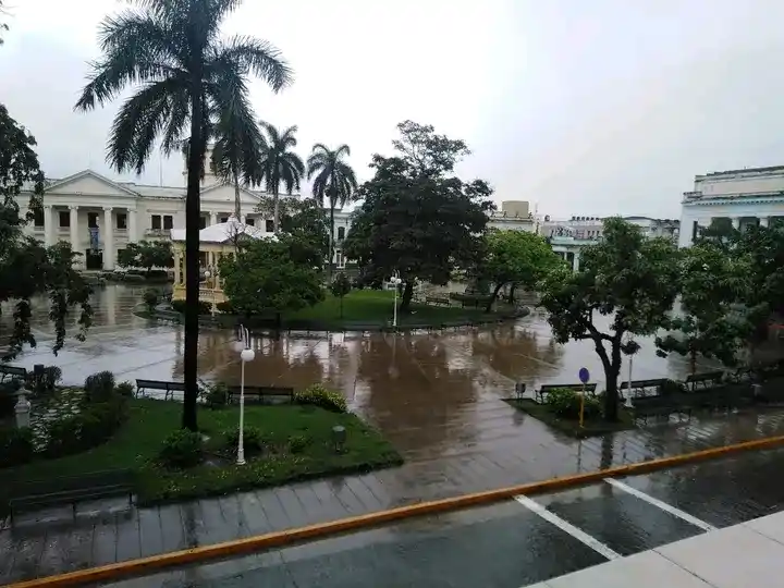 chubascos, lluvias y tormentas eléctricas en el centro y occidente del país