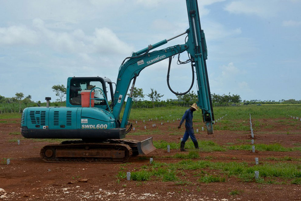 Avanza construcción del parque solar fotovoltaico de Remedios