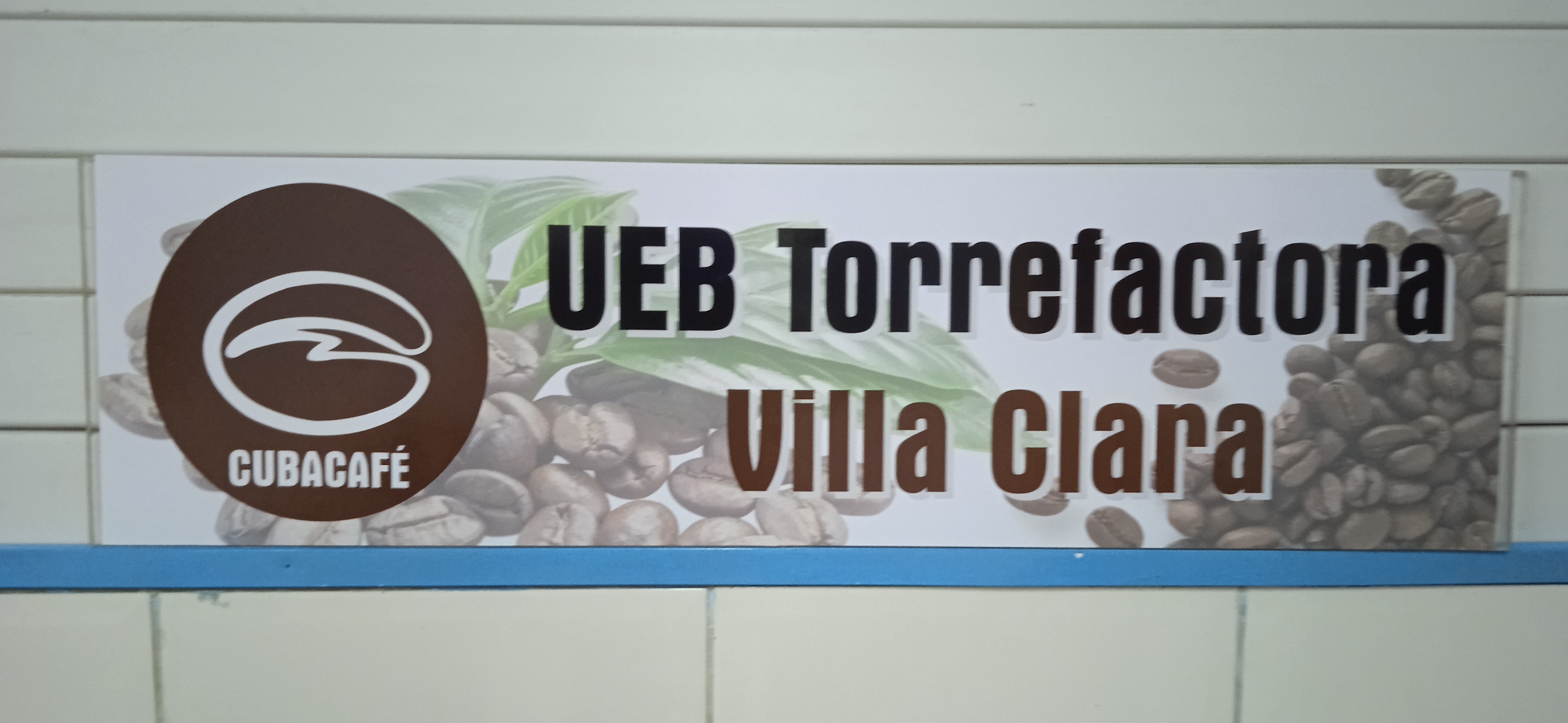 Torrefactora Villa Clara, desbrozando caminos.