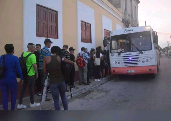 Refuerzan transportación hacia la UCLV
