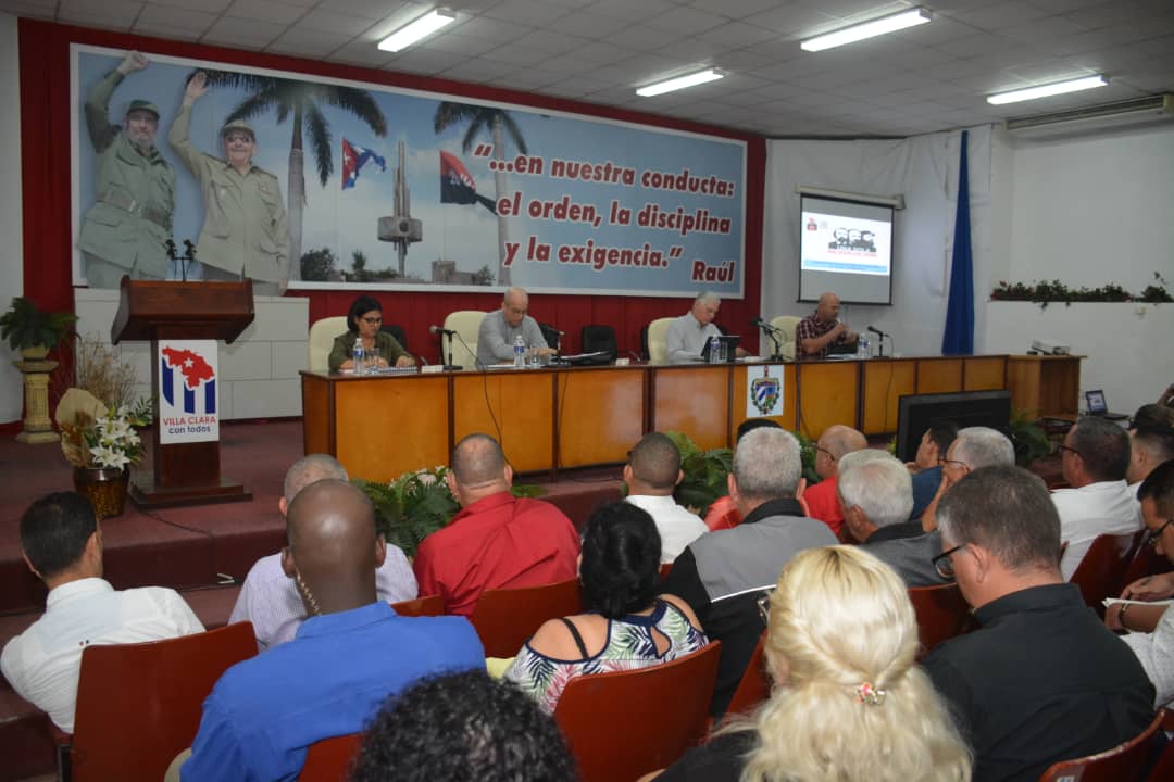 Encabeza Díaz-Canel Pleno Extraordinario del Partido en Villa Clara