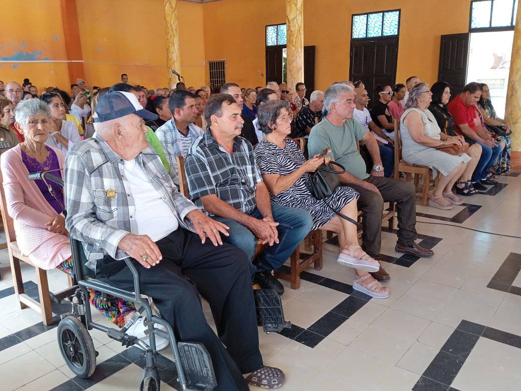 Celebra Santo Domingo Asamblea Solemne por su aniversario 205 
