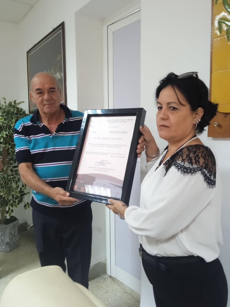 El Ministerio de Ciencia Tecnología y Medio Ambiente reconoció a archiveros e instituciones de Villa Clara que se destacan en la custodia de la memoria histórica cubana.