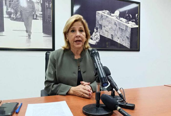 Cubanos que ingresen a Cuba a partir de abril de 2025 deberán hacerlo con pasaporte vigente