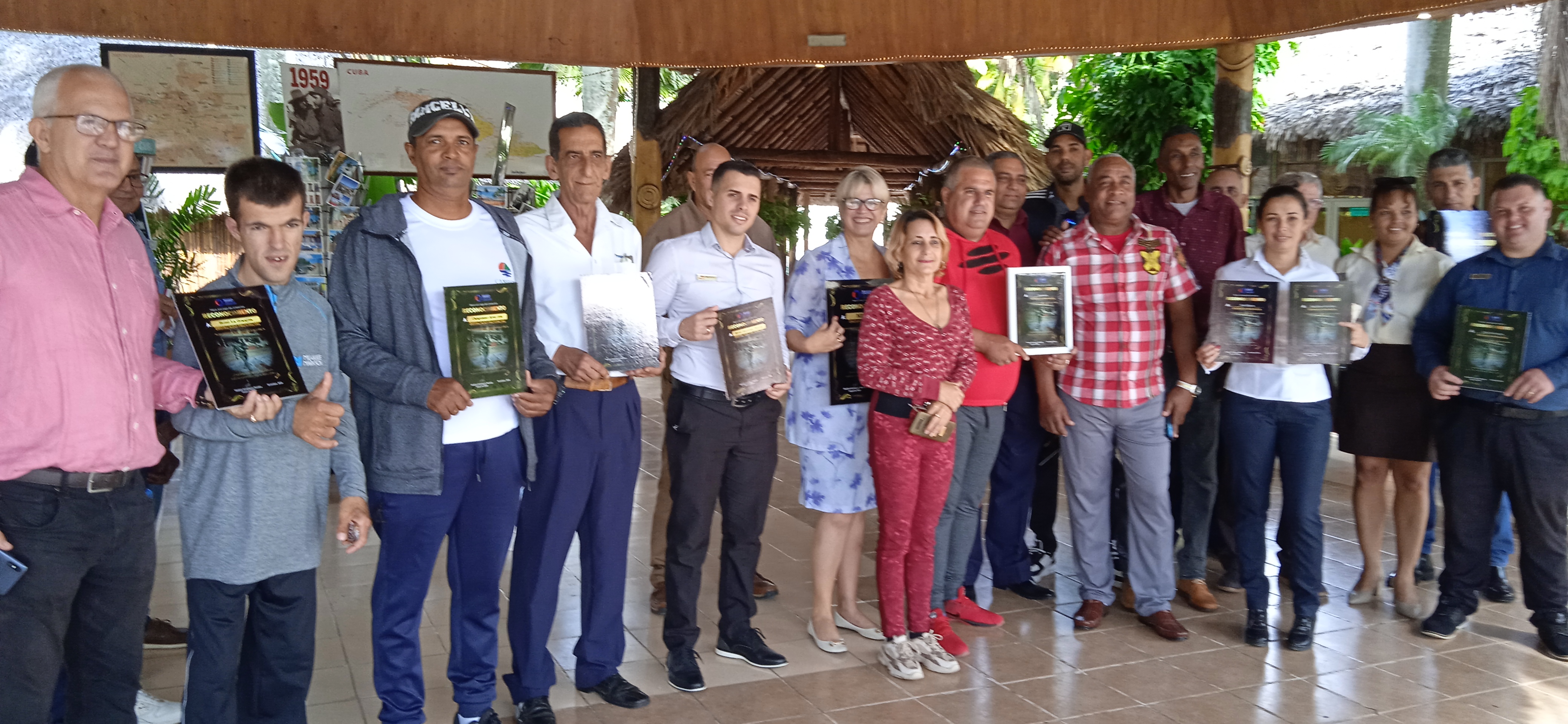 Reconocen a organismos cumplidores de la ley 1278