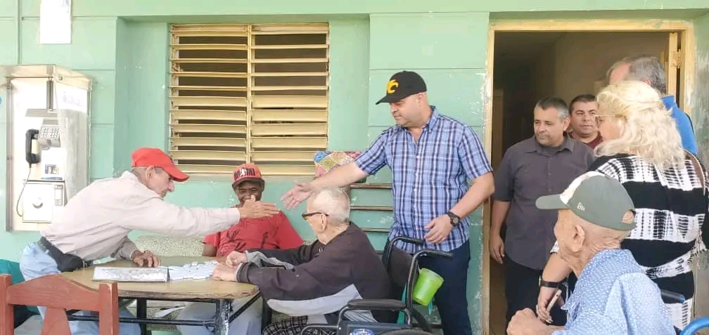 Recorre primer secretario del Partido en Villa Clara municipios de la provincia 