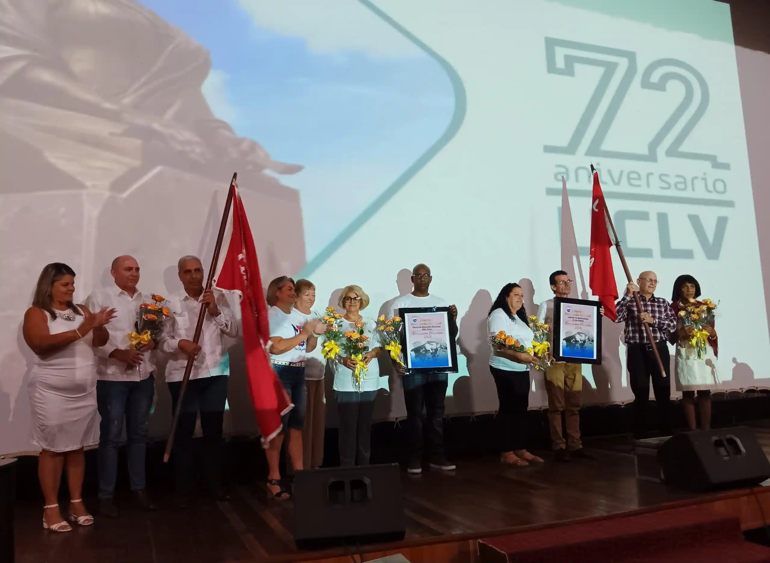 Reconocen a centros de la UCLV con la condición de Vanguardia Nacional