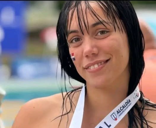 Oro para villaclareña Laurent Estrada en X Abierto de Natación de República Dominicana