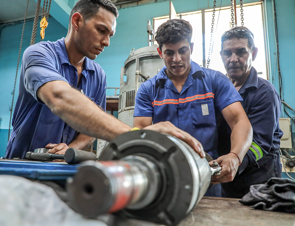 Central termoeléctrica de Cienfuegos: Una inyección de energía desde el centro de Cuba
