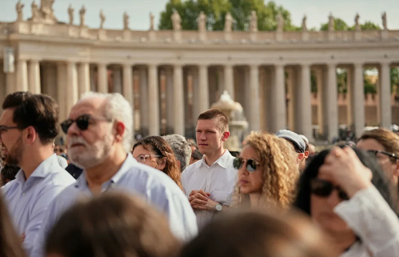 Cuerpo del papa Francisco permanecerá en la basílica de San Pedro durante tres días antes del funeral