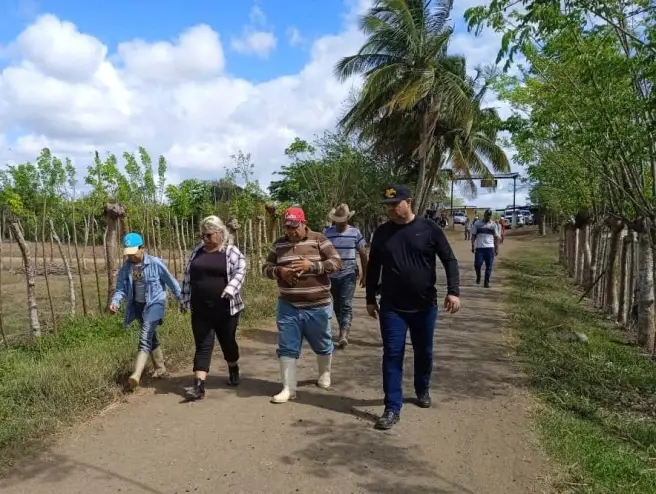 Intercambió  Osnay Miguel Colina Rodríguez con productores  de Placetas