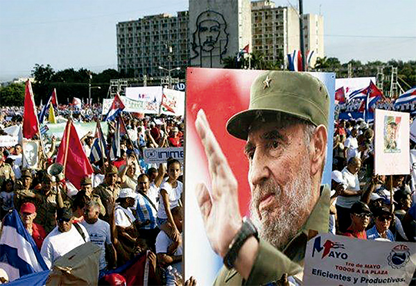 Los cubanos volverán a sus plazas