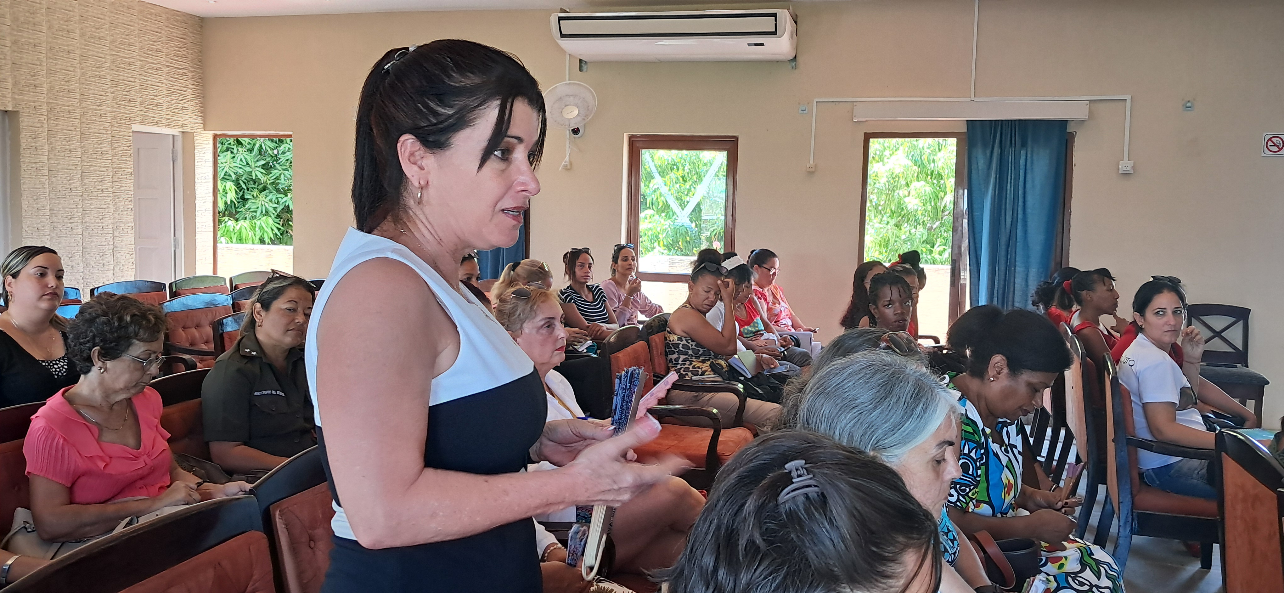 Constituyen en Santa Clara Comité Organizador del Proyecto de Apoyo a la Respuesta Nacional a la violencia basada en género