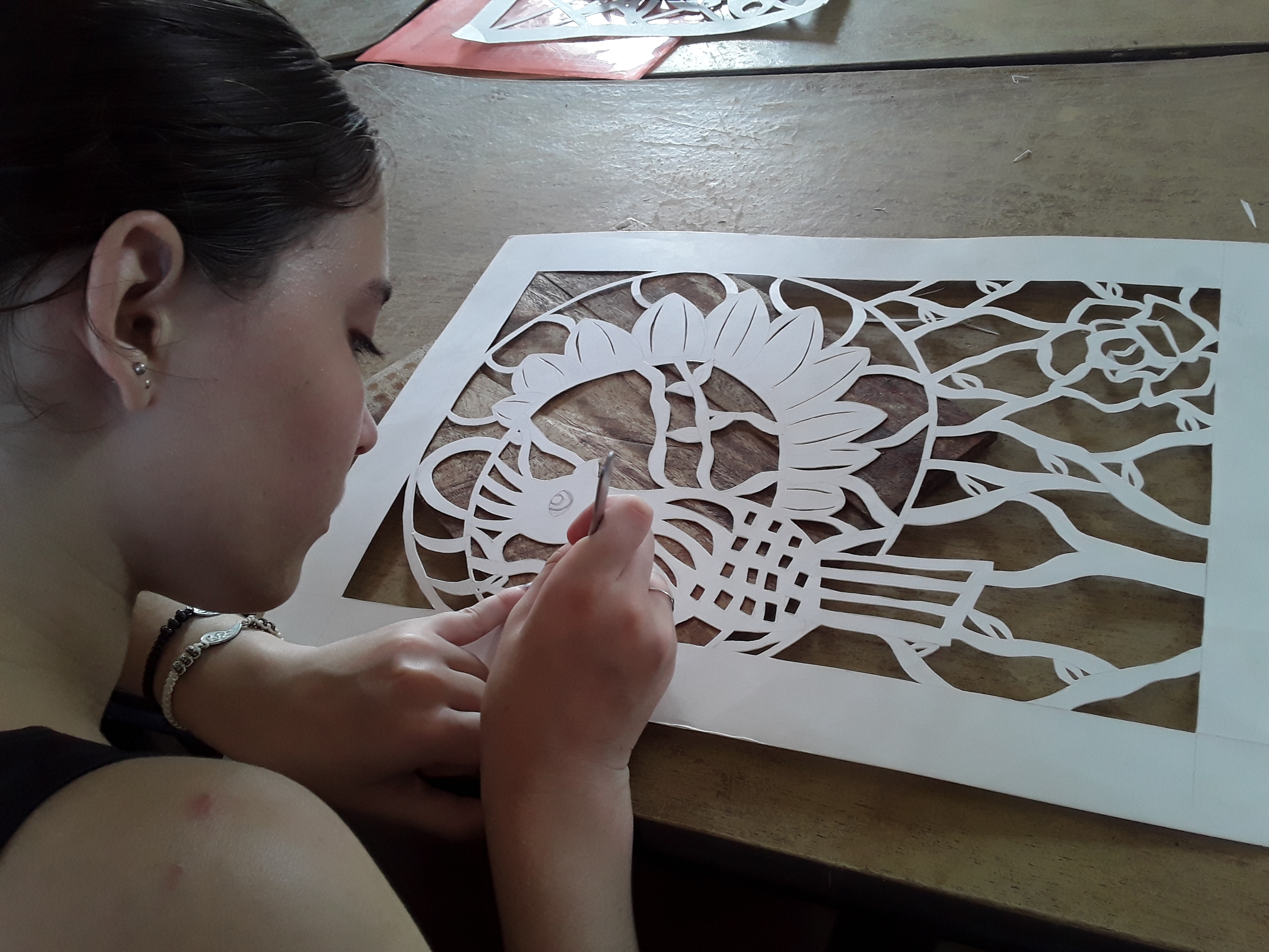 Desarrollan talleres de verano sobre creación plástica