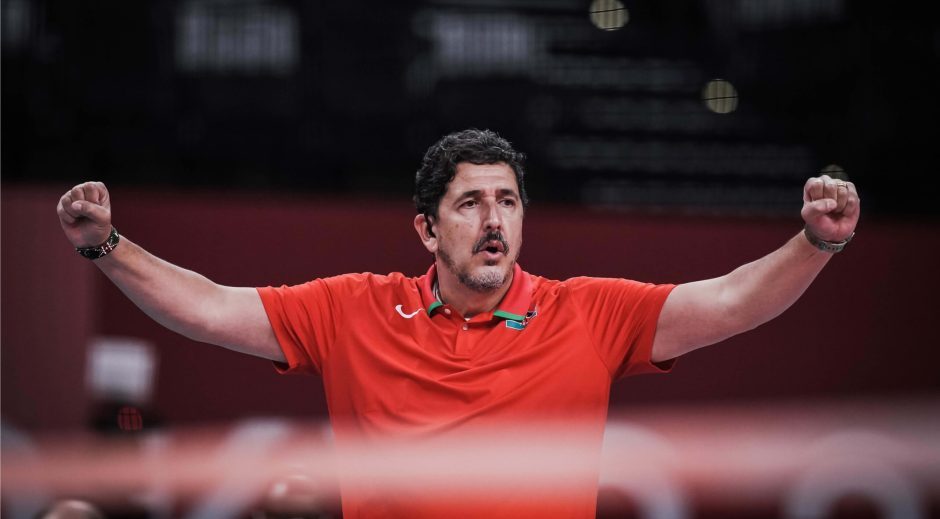 Entrenador brasileño Luizomar Moura asumirá dirección de selección femenina cubana de voleibol
