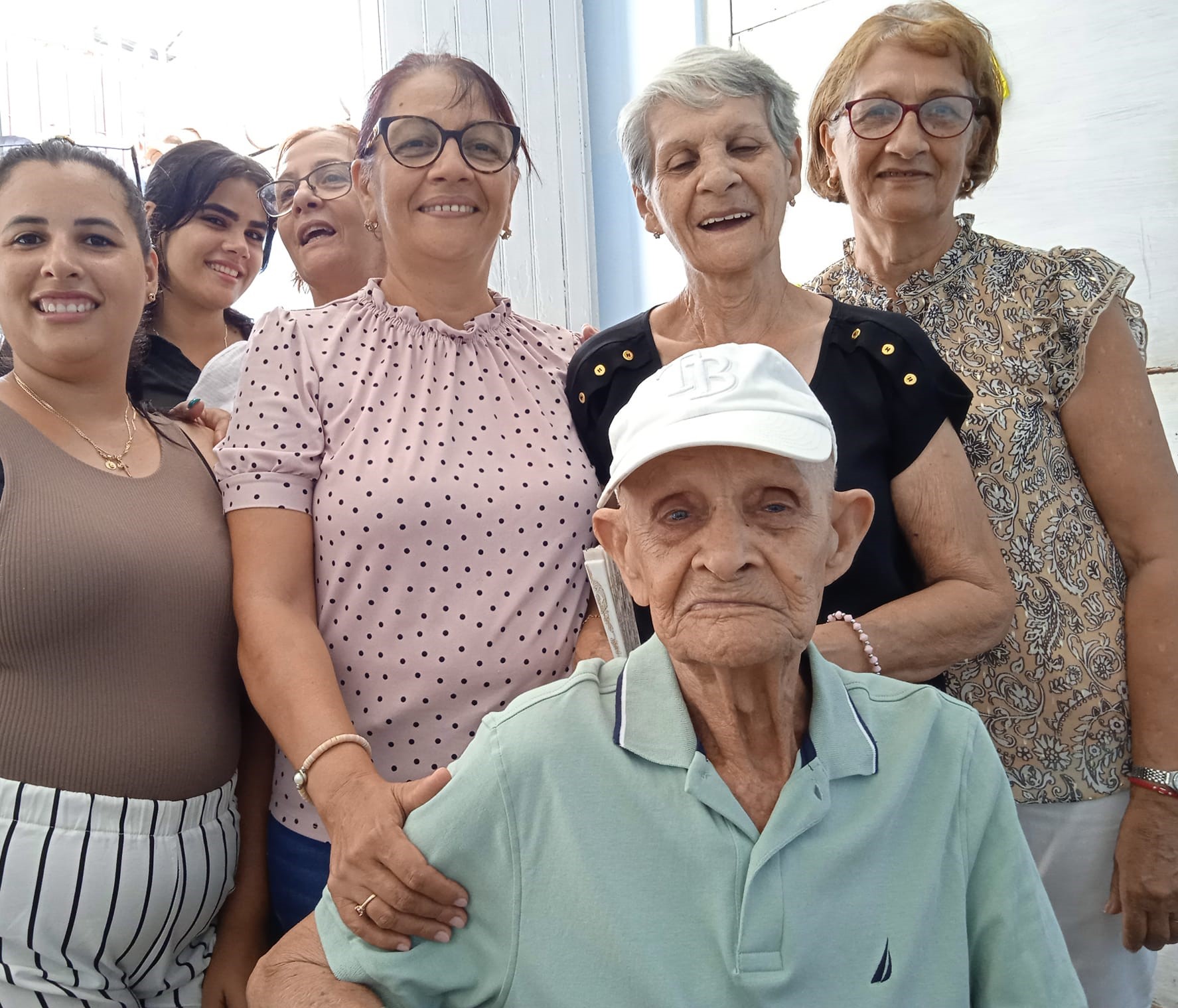 526795145_24514135958206274_3816177230081088772_n Centenario enamorado de la vida