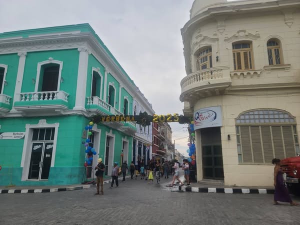 530449367_1231212022354116_1239622477264646158_n Verbena de la Calle Gloria, una de las tradiciones más antiguas de Santa Clara