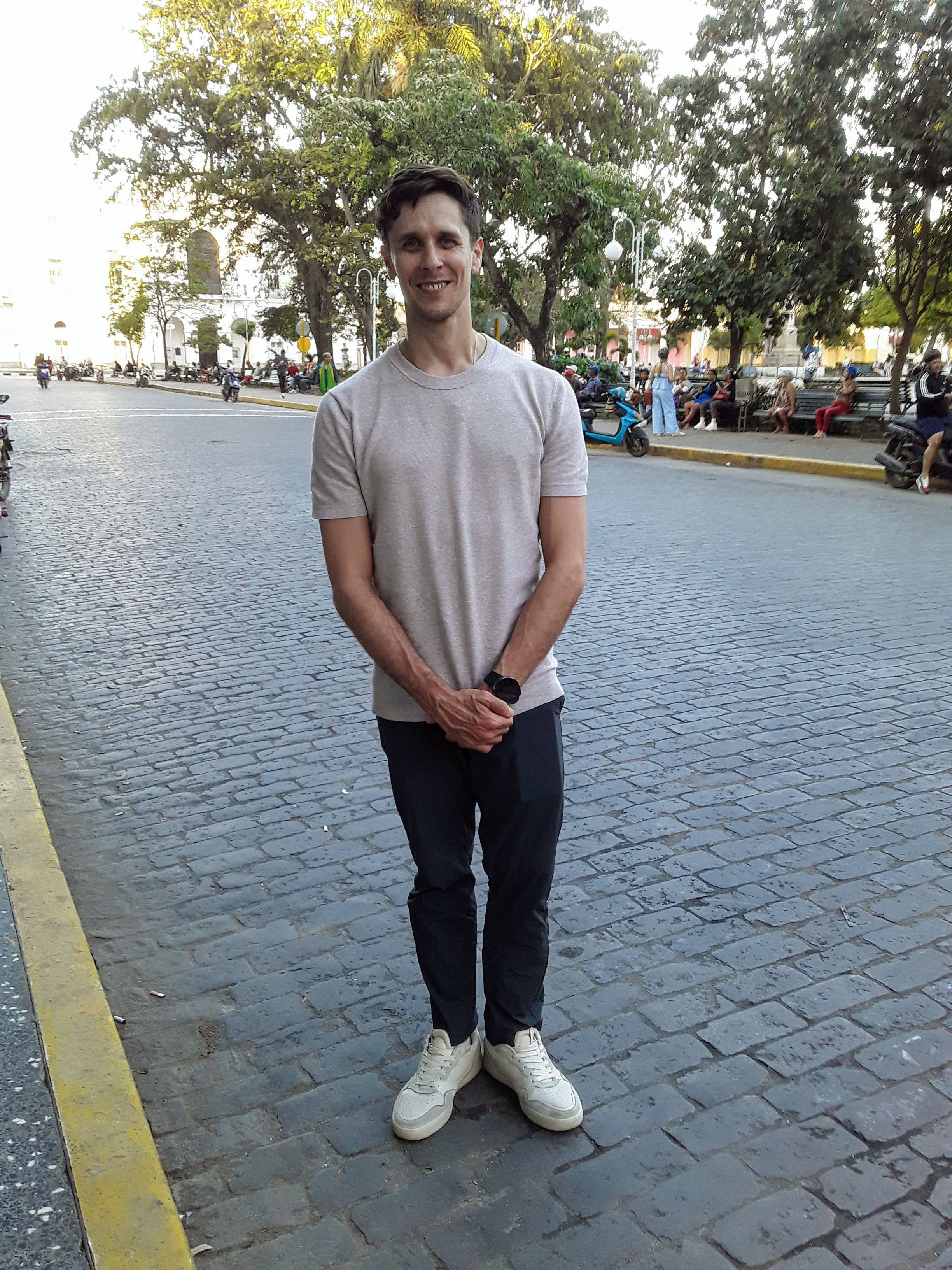 Escuela Nacional de Ballet "Fernando Alonso", Centro Regional para la Enseñanza Artística "Olga Alonso", Primer bailarín Dani Hernández. 