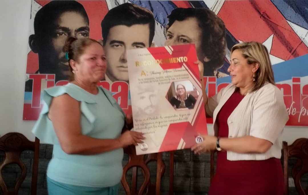 Nueva Primera Secretaria del Partido en Encrucijada