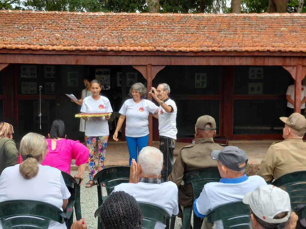 Rememoran 50 años de historia del sistema de atención a los combatientes de la Revolución