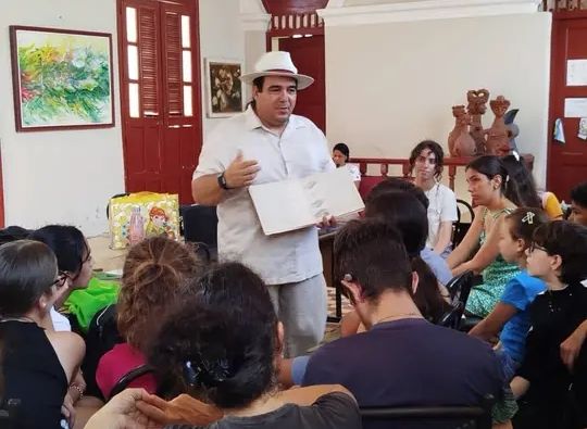 Buen maestro: excelente Proyecto