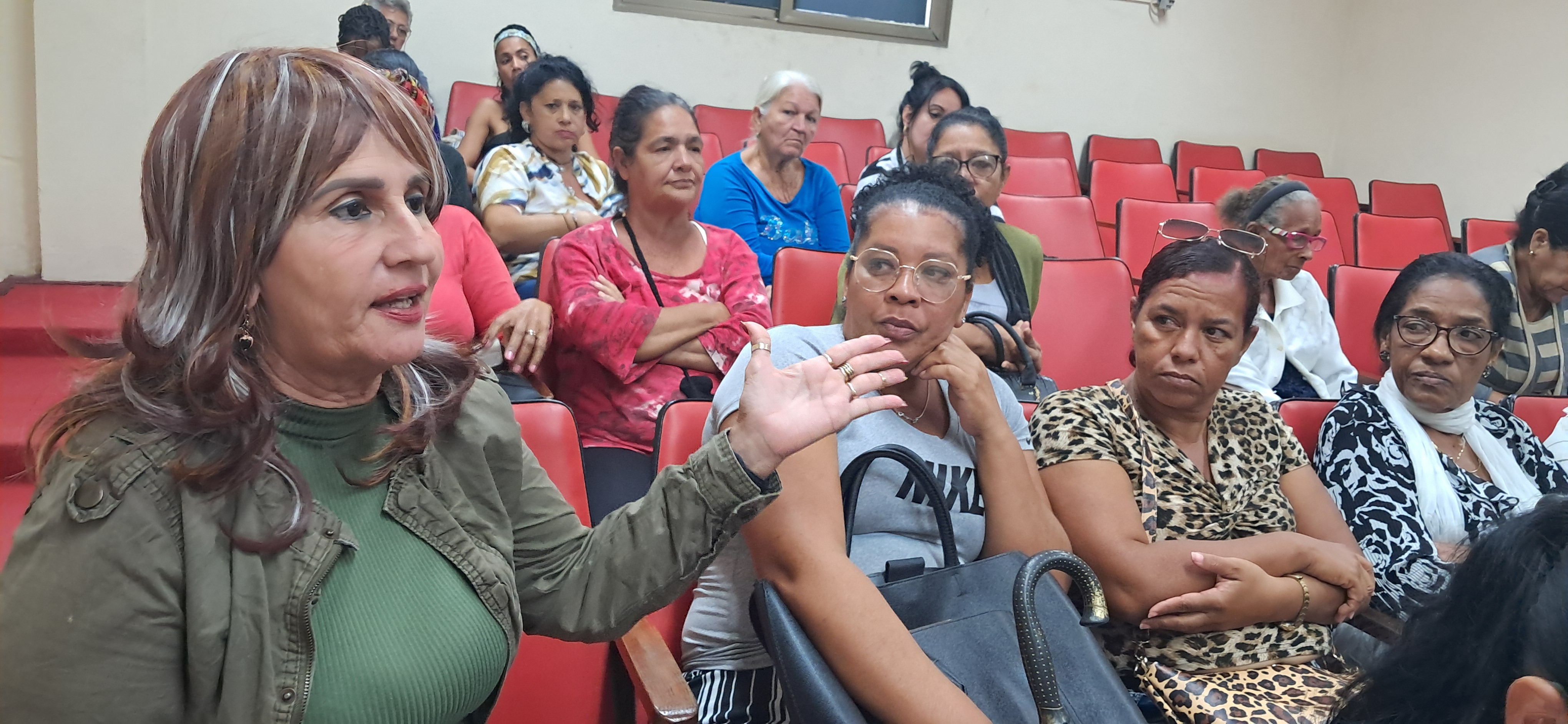 Encabeza Secretaria General de la FMC debate de federadas villaclareñas del Programa de Gobierno para corregir distorsiones y reimpulsar la economía