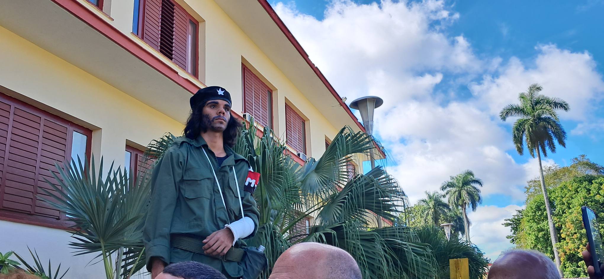 Realizan pioneros tomas simbólicas en homenaje a la Batalla de Santa Clara en su aniversario 67