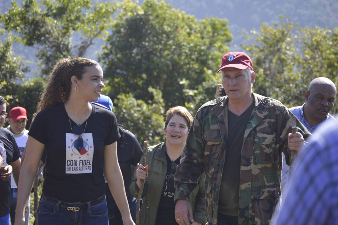 Presidente Díaz-Canel evoca aniversario 65 del primer ascenso de Fidel a la Comandancia General de La Plata